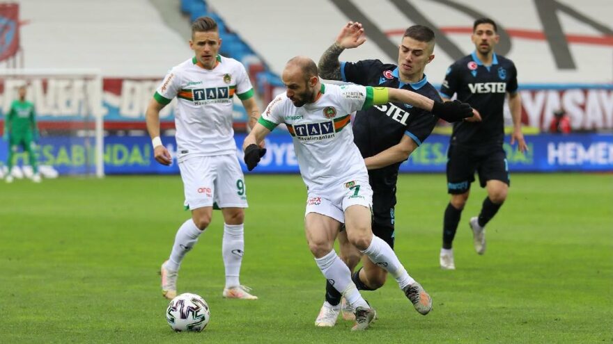 Alanyaspor, Trabzonspor’a karşı üstün