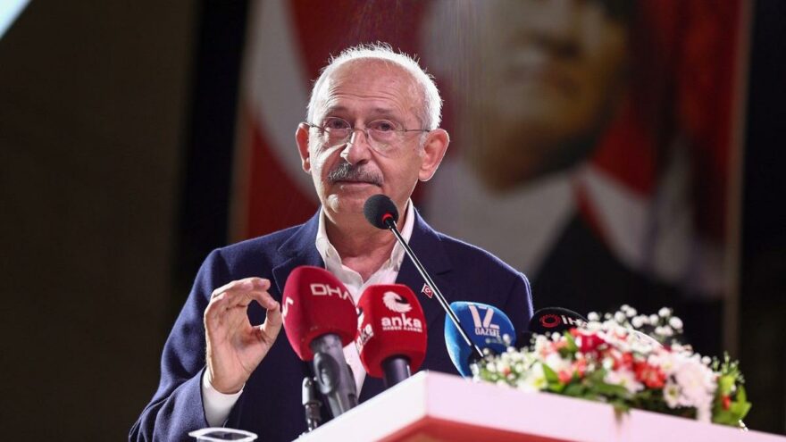 Kılıçdaroğlu: Gençlerimiz sağlıklı bir çalışma ortamı bulamadıkları için umudu dışarıya bağlıyorlar