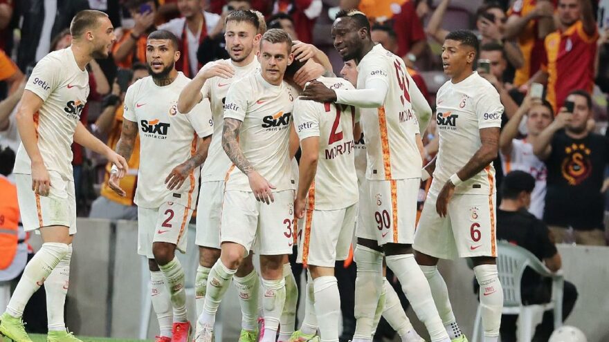 Galatasaray, Göztepe maçında geriden gelip kazandı: 2-1