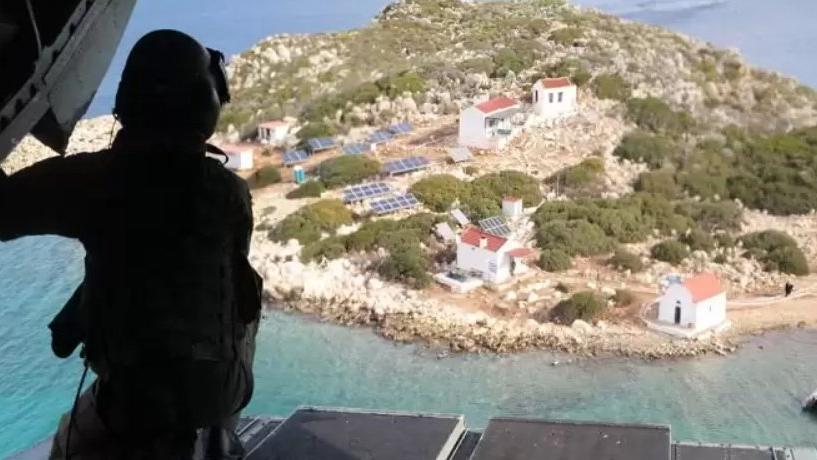 Kaş’tan yüzerek Yunanistan’a geçen iki Türk tutuklandı