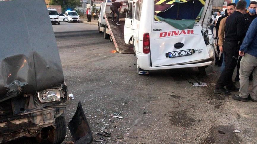 Aynı kavşakta bir hafta arayla ikinci TIR kazası: 6 yaralı