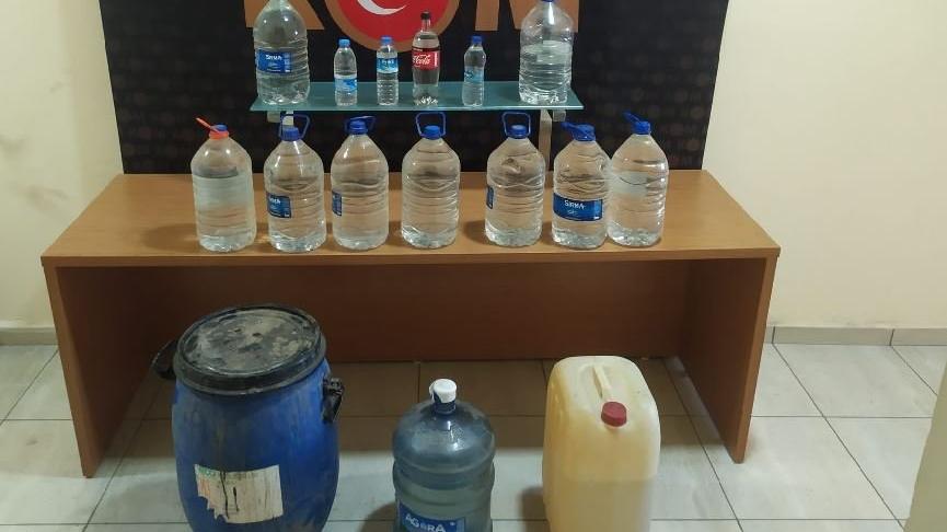 Su şişelerinden sahte rakı çıktı