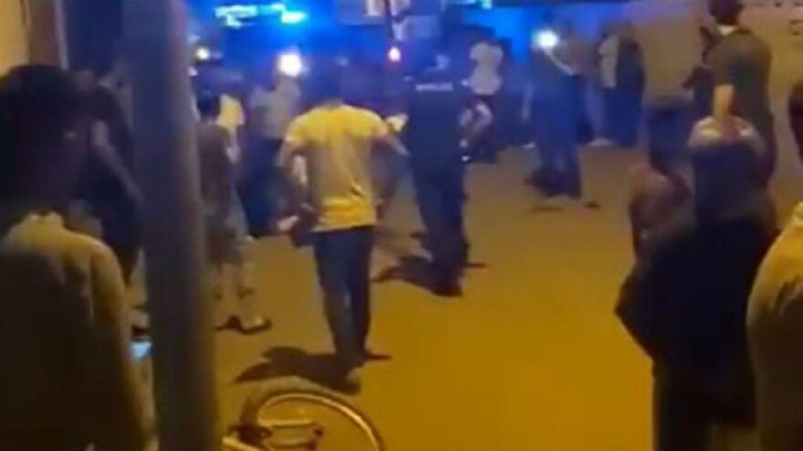 Önce bıçakladı, sonra tabancayla vurdu