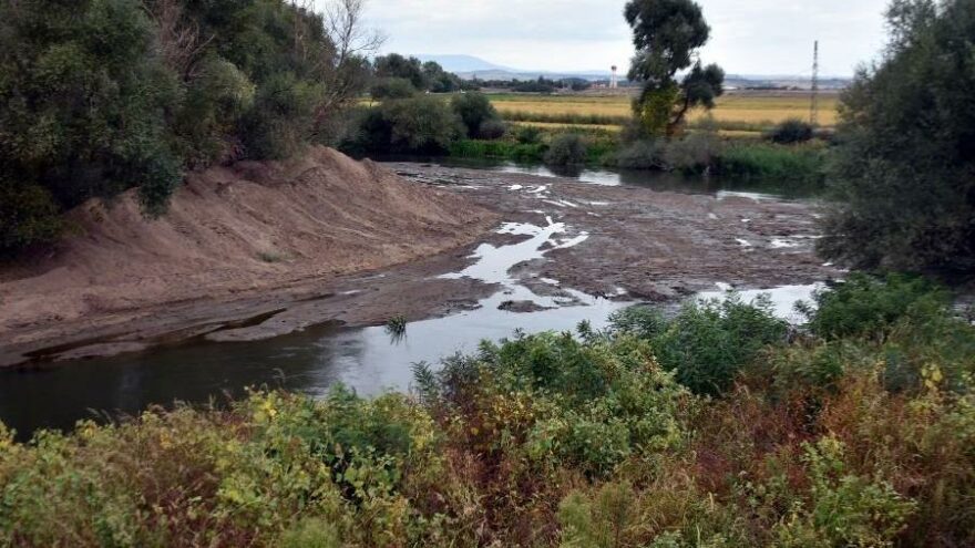 Edirne’de kuraklık nedeniyle Tunca Nehri dip seviyede