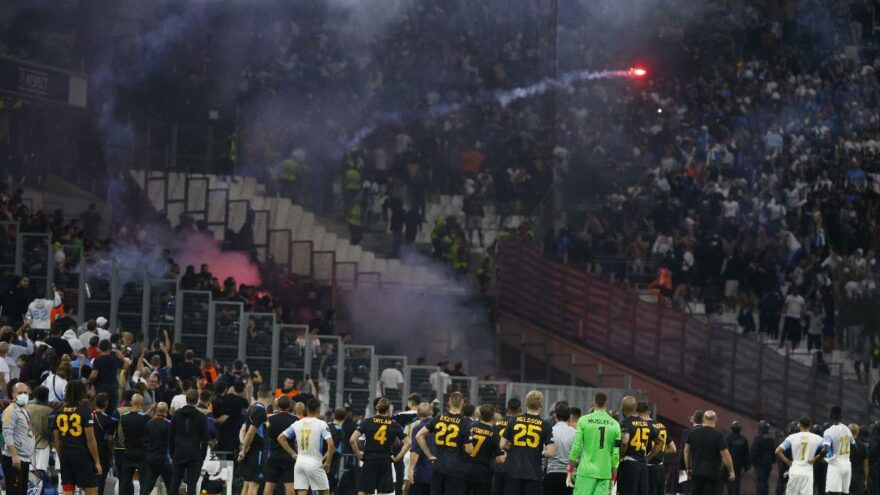 Fatih Terim, Marsilya-Galatasaray maçındaki olaylara müdahale etti