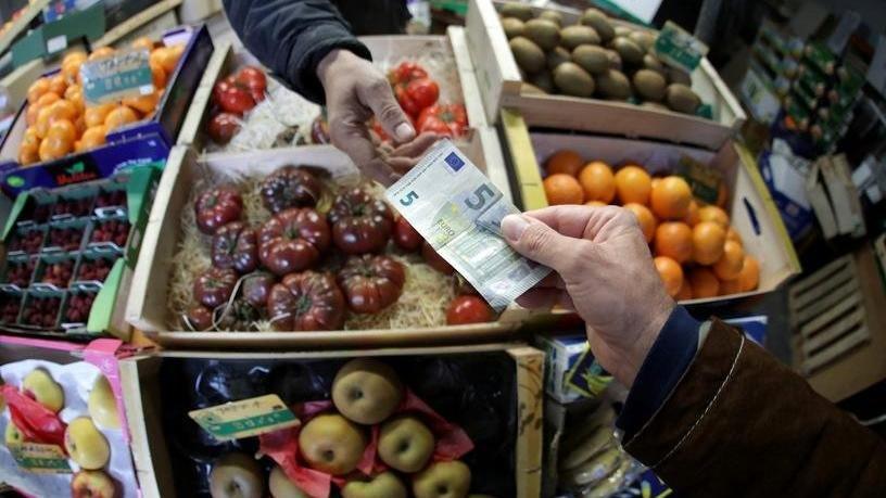 Euro bölgesinde enflasyon beklentilerin üzerinde arttı