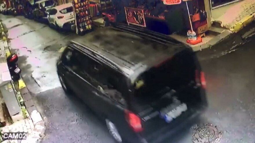Şişli’de panelvan aracın çarptığı 3 yaşındaki çocuk ağır yaralandı