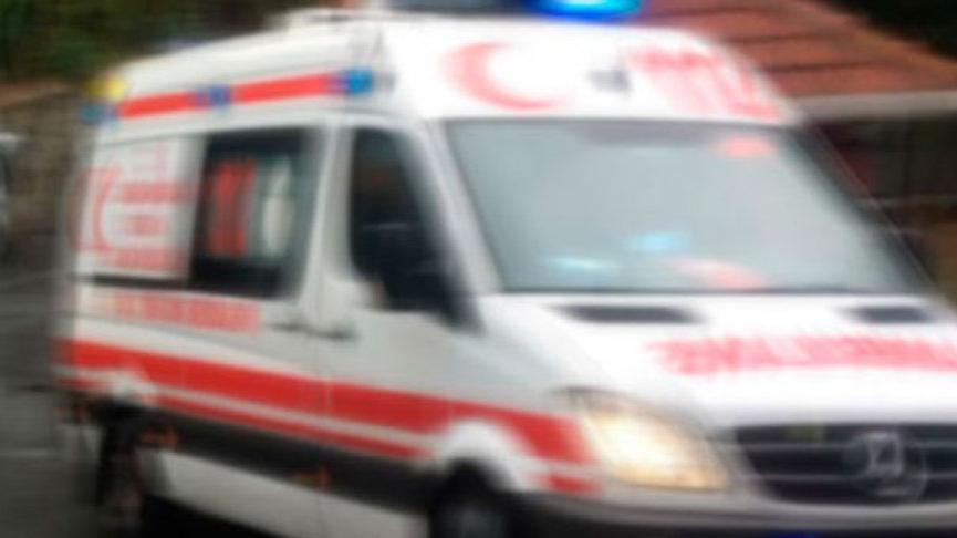 49 yaşındaki kişi evinde bıçaklanarak öldürüldü