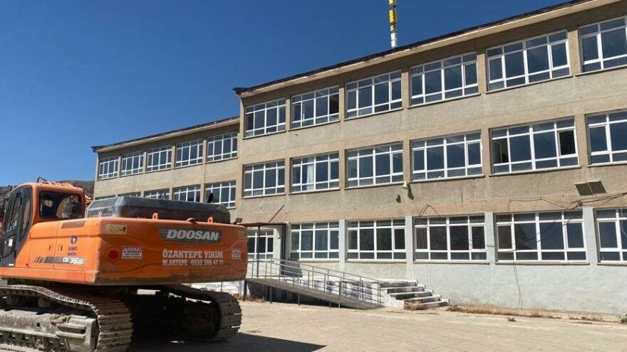 Elazığ’daki usulsüz yıkım iddiaları hakkında suç duyurusu