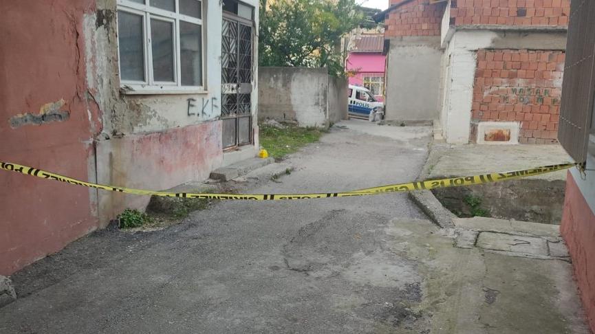 2 kardeşe sokak ortasında silahlı saldırı