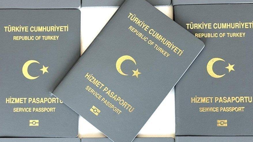 Gri pasaport skandalını fark eden diplomatlara cezaya tepki geldi