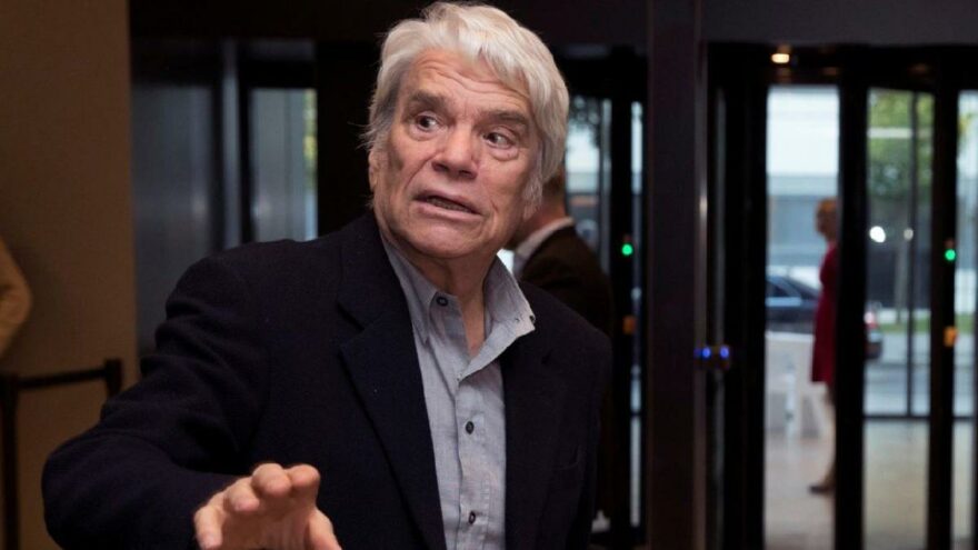 Fransız iş insanı Bernard Tapie yaşamını yitirdi