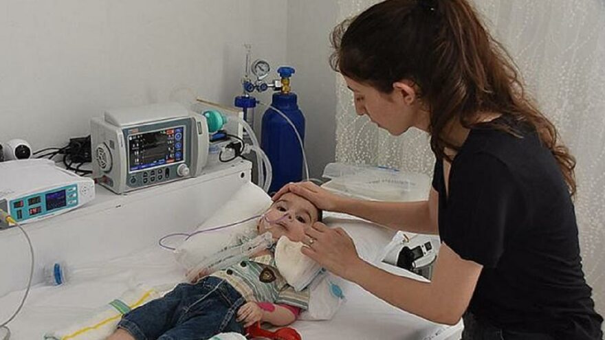 Doğum günü kutlanmıştı! Tuğkan bebekten acı haber