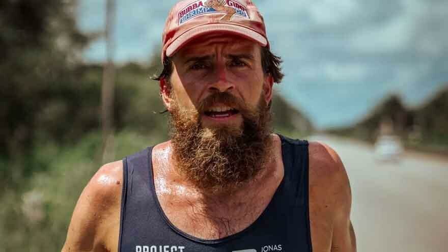 Alman ‘Forrest Gump’, Meksika’yı kuzeyden güneye koşarak 120 günde geçti