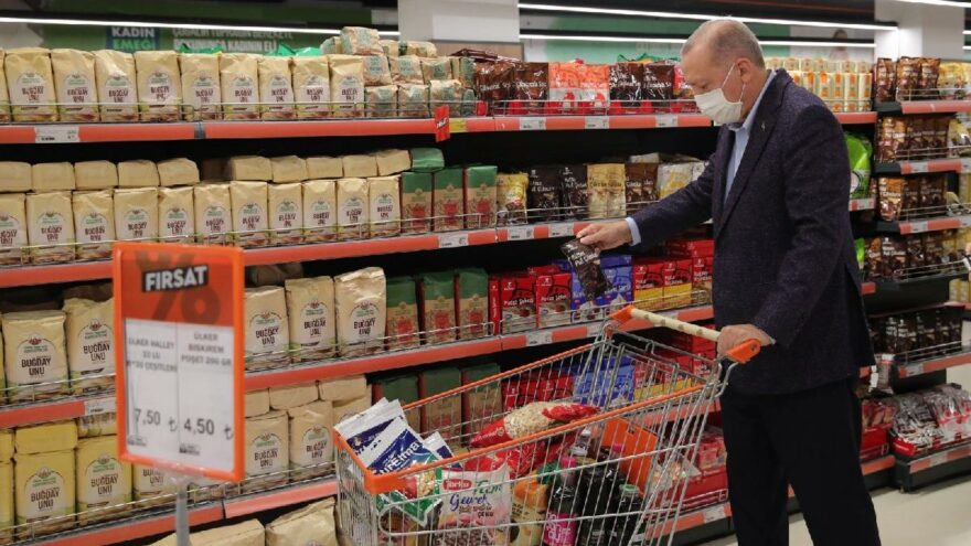 Erdoğan’ın market alışverişi ve hayat pahalılığı yabancı basının manşetinde