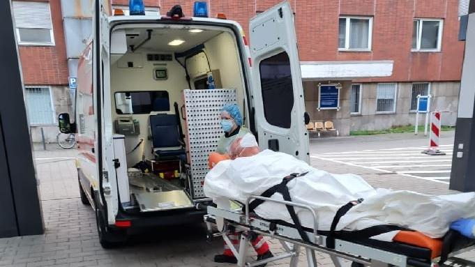 Almanya’da felç geçirdi, ambulans uçakla İstanbul’a nakledildi