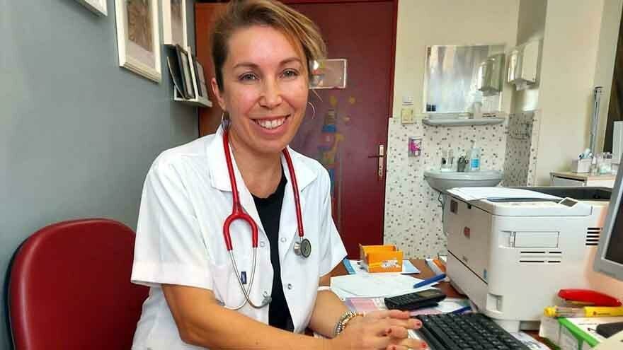 Tehdit ettiği doktor affetmek için şart koştu
