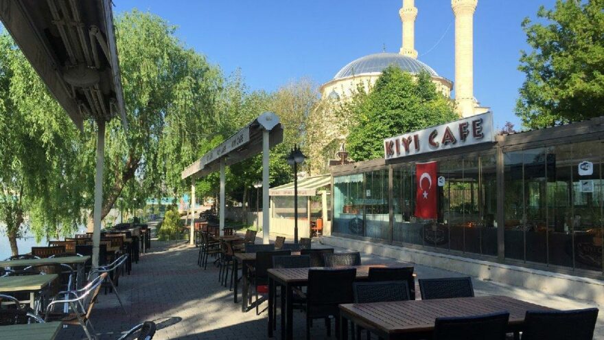 Kızılırmak nehrindeki işletmelerde hukuksuz devir: Halkın sahibi olduğu yerlere çökme derdindeler”