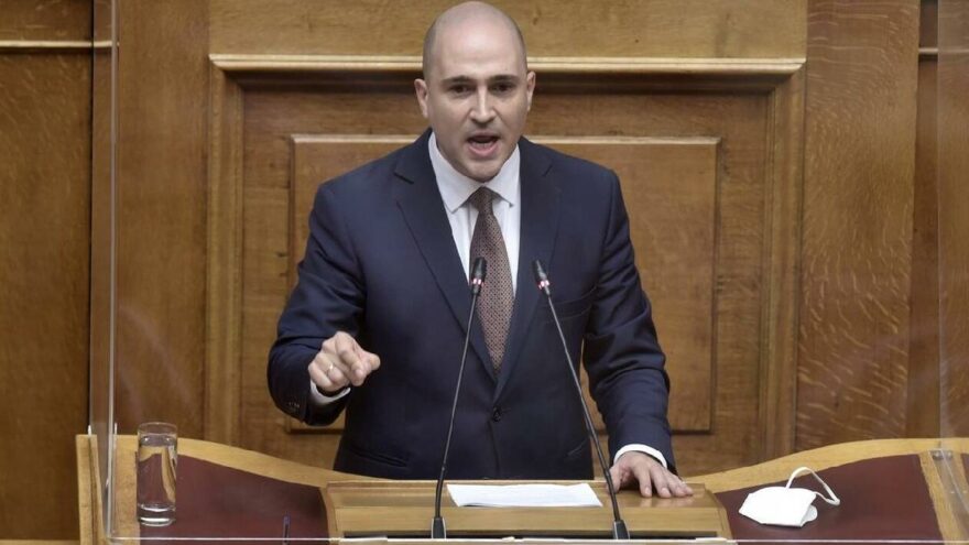 Miçotakis aşırı sağcı milletvekili Bogdanos’u partiden ihraç etti