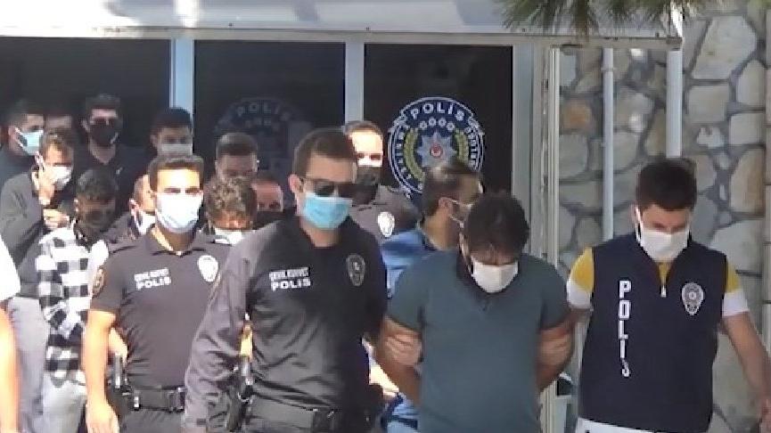 Didim’de sokak ortasında işlenen cinayete 4 tutuklama