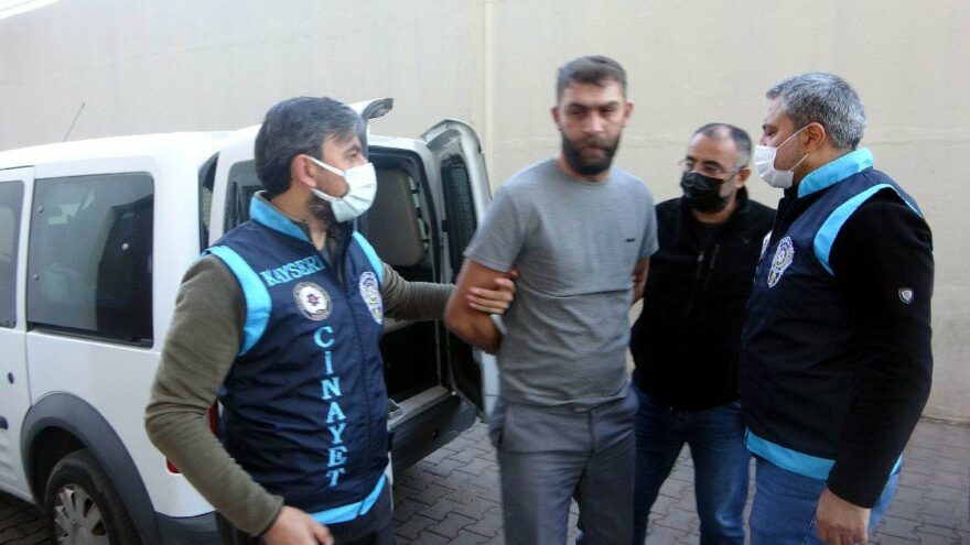 Kardeş katili saklandığı bekar evinde yakalandı
