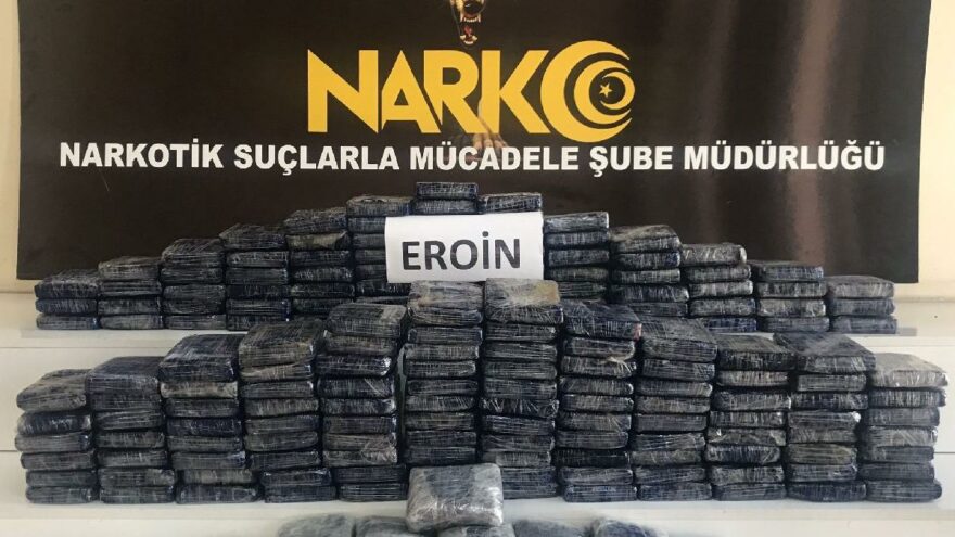 TIR’ın yakıt deposunda 87 kilo eroin ele geçirildi