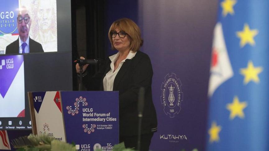 ‘Bu gibi iş alanları daha fazla yaratılırsa, küçük şehirlerden büyük şehirlere giden göç önlenecek’
