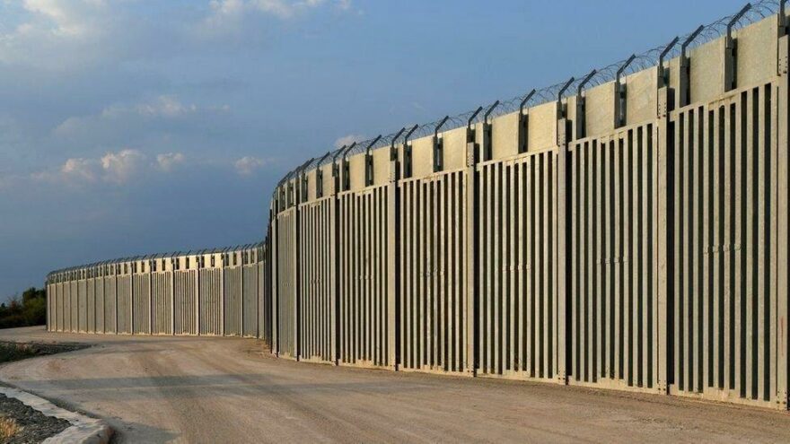 12 AB ülkesi, sınıra duvar örmek için Brüksel’den para istiyor