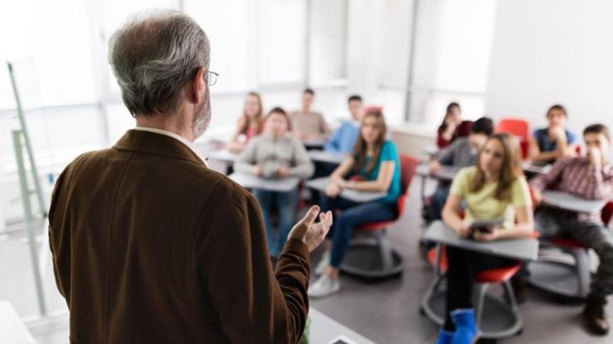 Kütahya Sağlık Bilimleri Üniversitesi öğretim görevlisi ve araştırma görevlisi alacak