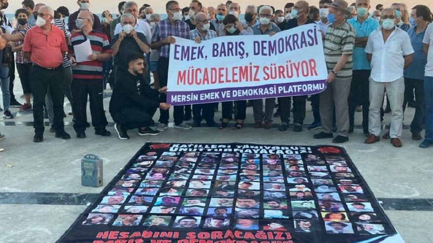 Mersin’de 10 Ekim katliamı protesto edildi