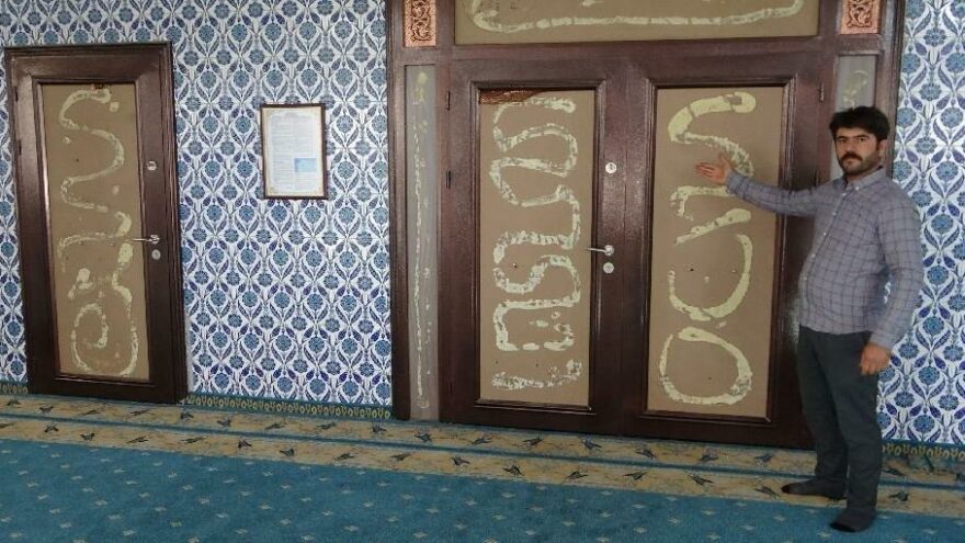 Batman’da hırsızlar camilere dadandı
