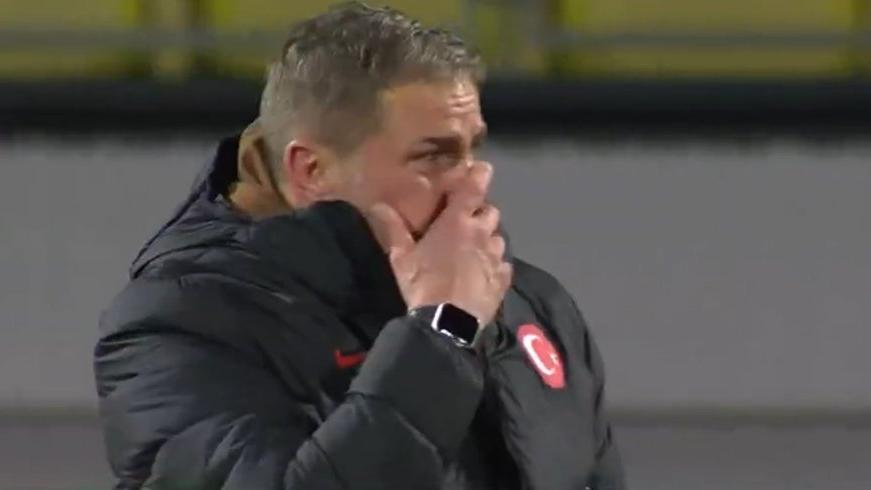 Stefan Kuntz Letonya maçından sonra ağladı