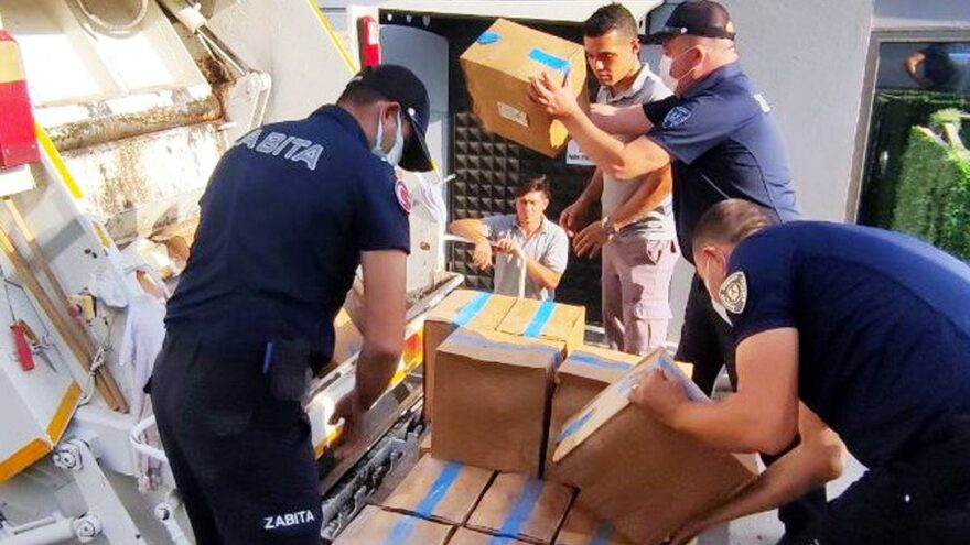 Bodrum’da son kullanma tarihi geçmiş 1 ton gıda imha edildi