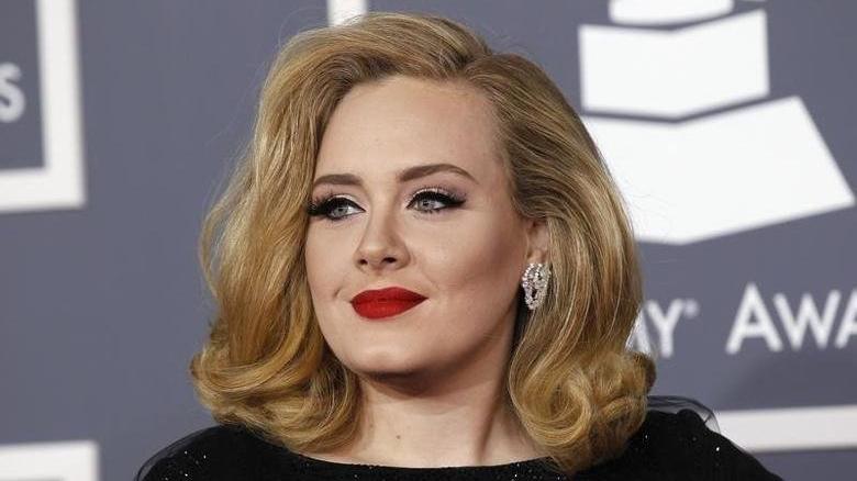 Adele’den dikkat çeken itiraf: “Londra’dan asla ev alamam, çok pahalı”