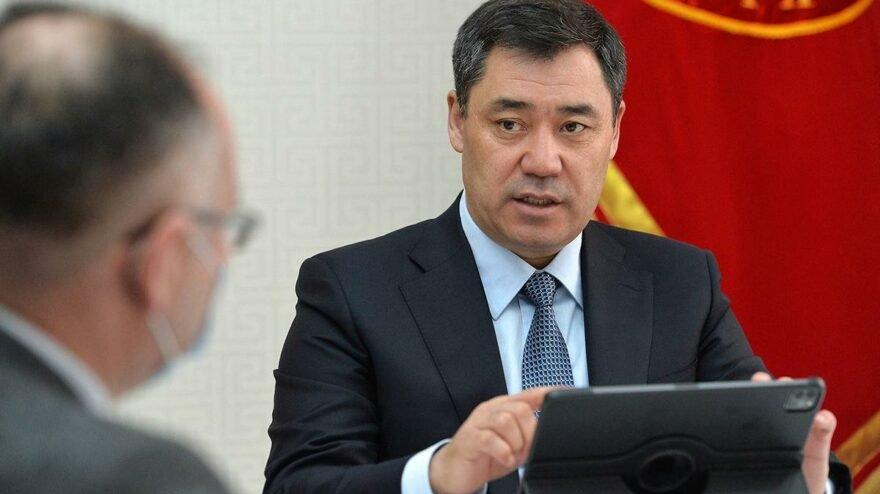 Caparov, Kırgız hükümetinin görevini sonlandırdı