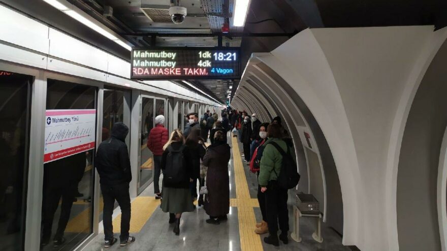 Marmaray internet erişimine açılıyor, İBB metroları için izin bekleniyor
