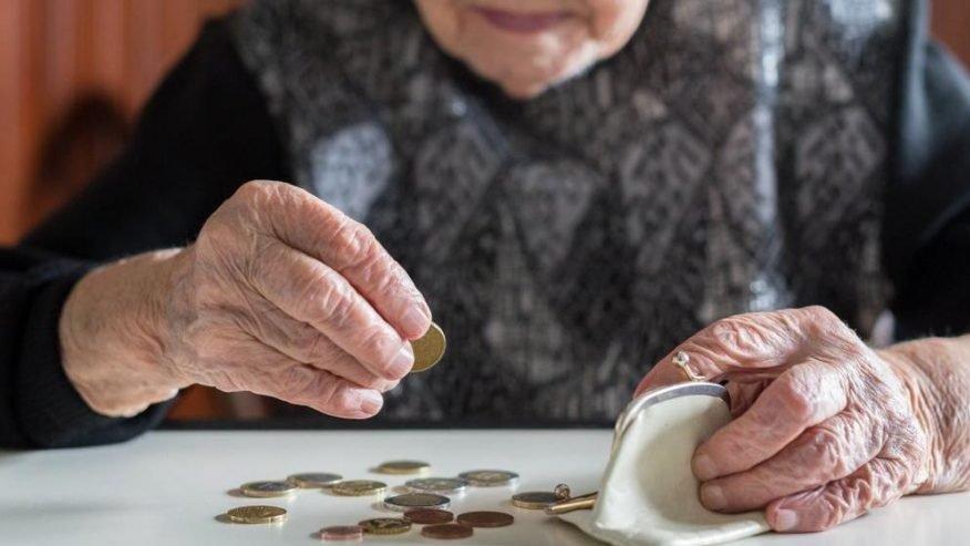 Hükümete yakın sendikadan asgari ücrete emekli çağrısı