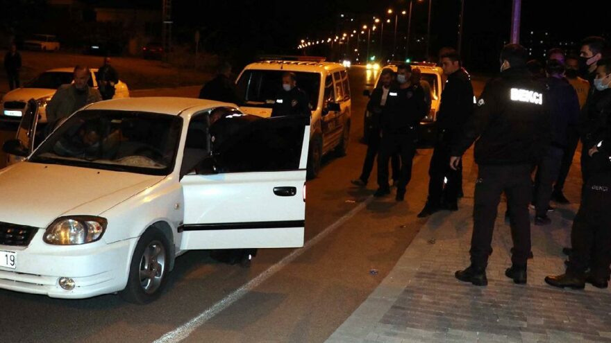 Polisi görünce gaza bastılar ama fazla kaçamadılar