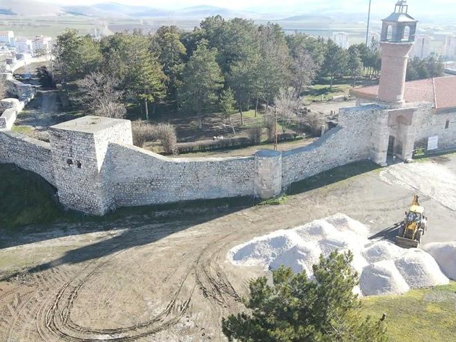 Sezar'ın Veni, vidi, vici sözünü söylediği yerde çıkarılıyor