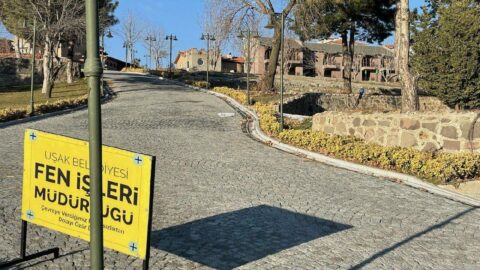 AKP’li belediye 3 milyon lira harcadığı alanı satılığa çıkardı