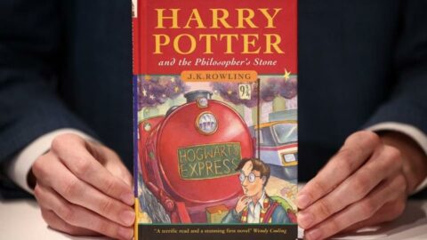 Harry Potter kitabına rekor fiyat: 4,6 milyon liraya satıldı