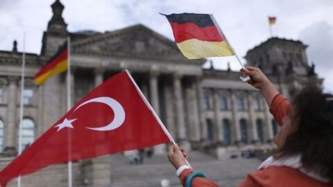 Türkiye’den işçi alımı Almanya’yı karıştırdı: ‘Türk işçileri havada kaptılar’