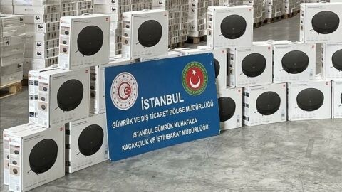 İstanbul’da binlerce kaçak elektronik ürün ele geçirildi