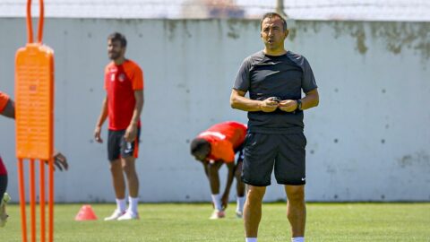 Ümraniyespor Teknik Direktörü Recep Uçar’dan Galatasaray maçı öncesi iddialı sözler