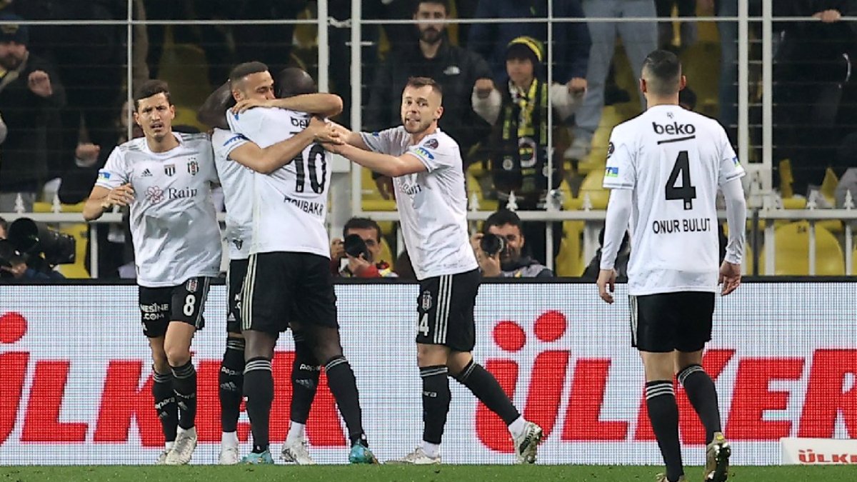 Şenol Güneş'ten İstanbulspor Maçı Sonrası Fenerbahçe Derbisi Sözleri
