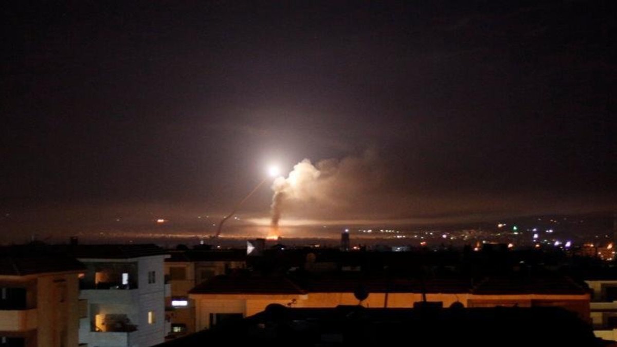 İsrail'den Şam'a hava saldırısı